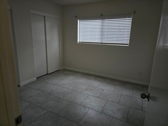 Building Photo - 56280 Buena Vista Dr