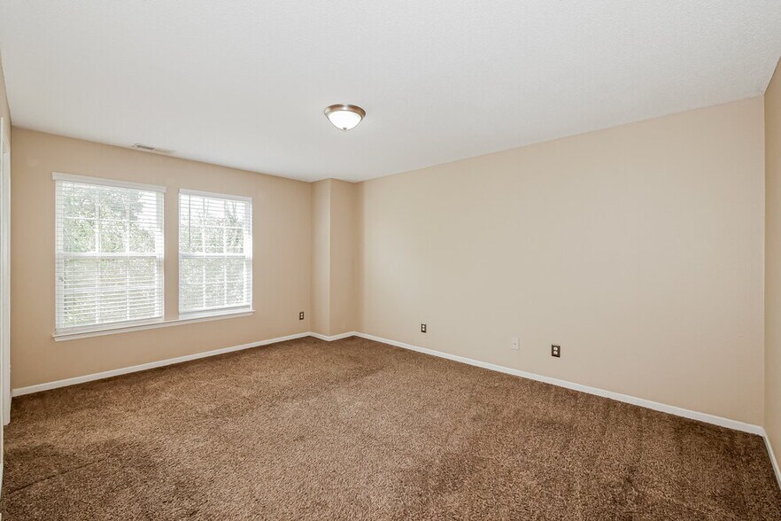 Building Photo - 14349 Black Farm Dr