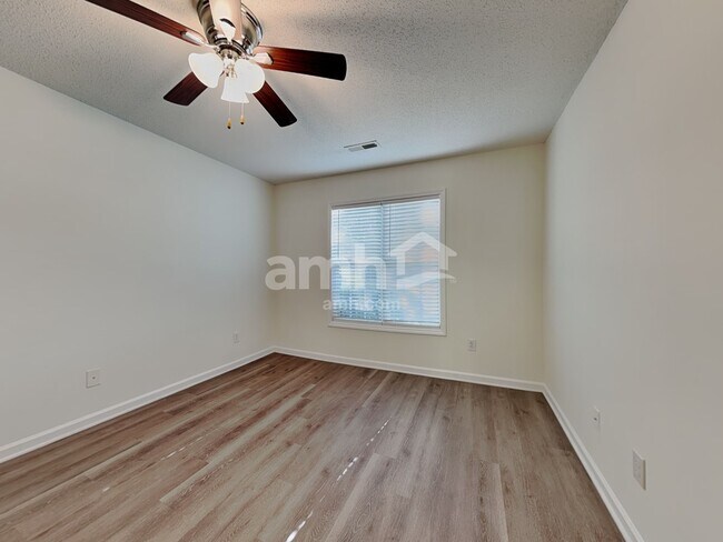 Building Photo - 156 Tudor Downs Rd