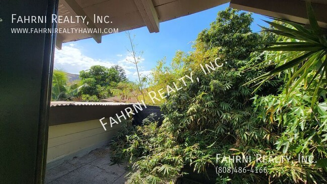 Building Photo - Fully Remodeled 2 bedroom 1 bath single fa...