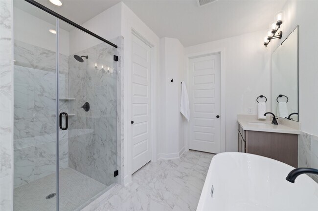 Building Photo - 4814 Highland Strm Ct