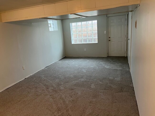 Building Photo - Renovated 3BD/2BA Home in Penn Hills