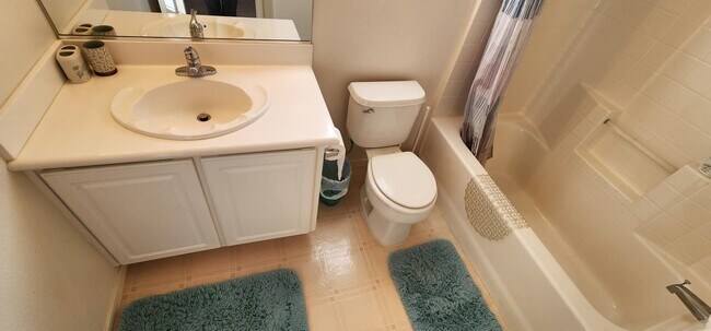 Building Photo - 1687 E Balsam Mist Ave