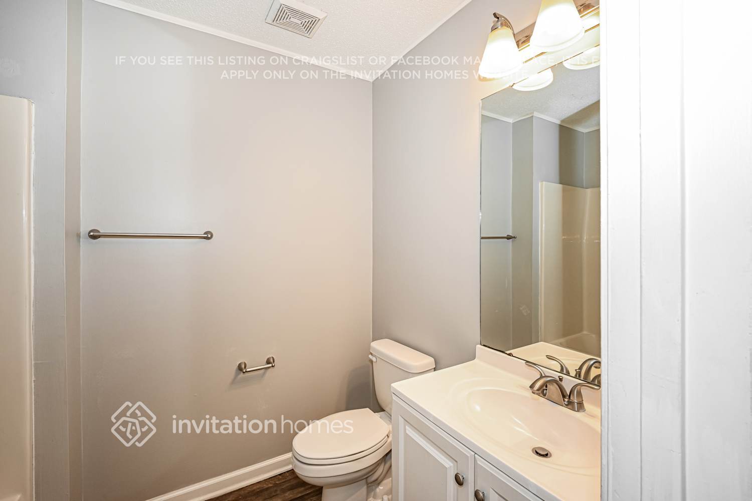 Building Photo - 915 Jordans Pond Ln