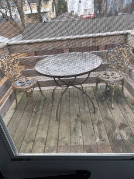 Building Photo - 2712 Northwood Ave