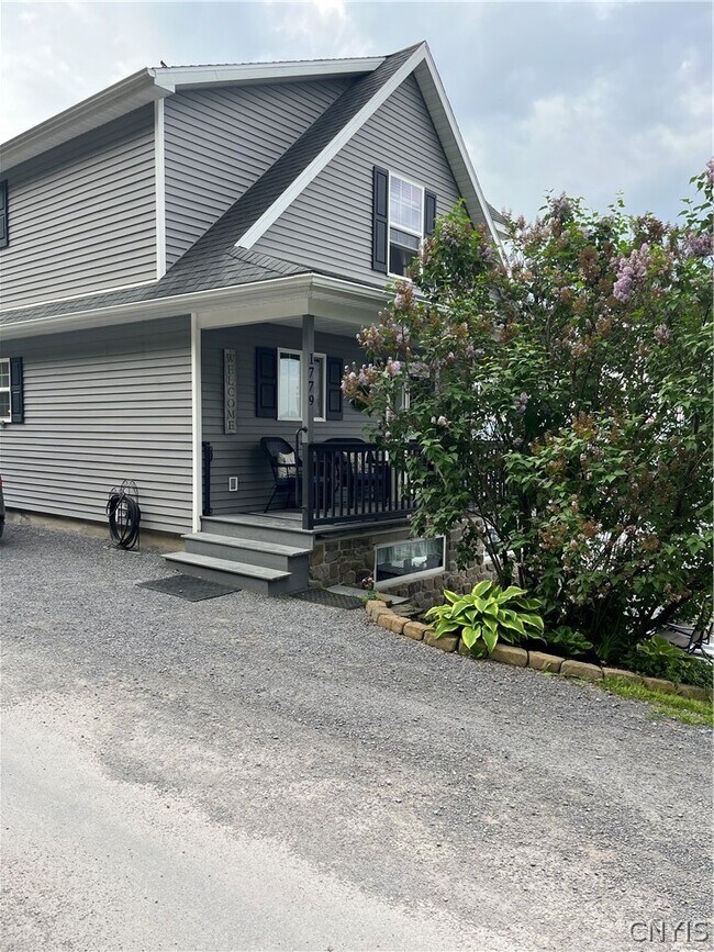 Building Photo - 1779 Honoco Rd