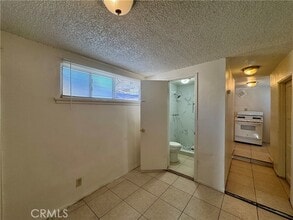 Building Photo - 12115 Morehouse St