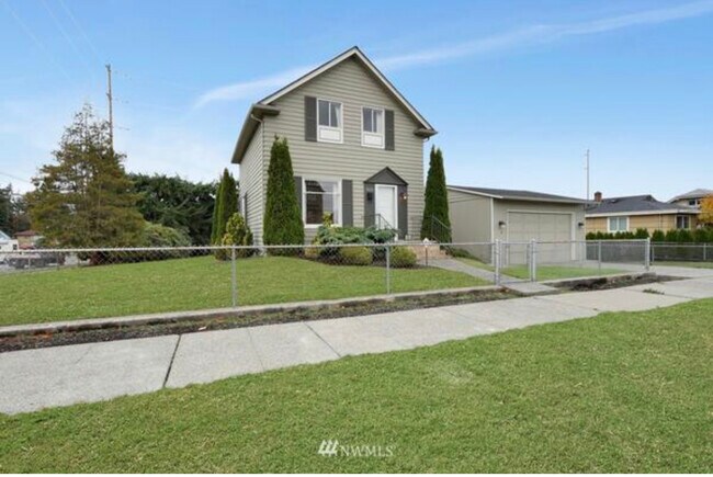 Primary Photo - 3832 S Cushman Ave