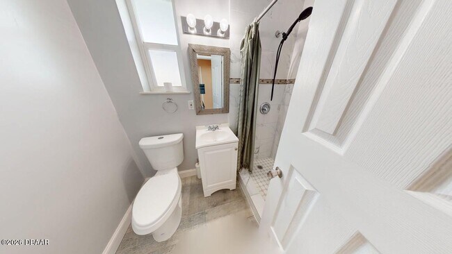 Building Photo - 219 Bonner Ave