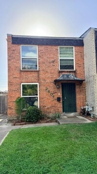 Building Photo - 2504 Neyrey Dr