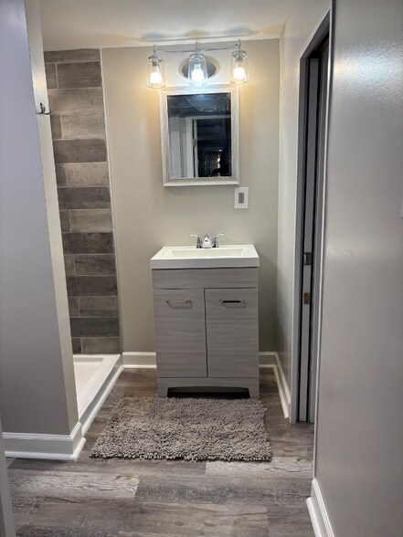 Building Photo - 1923 Holborn Rd