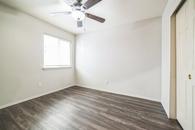 Building Photo - 3630 Spring Canyon Trail