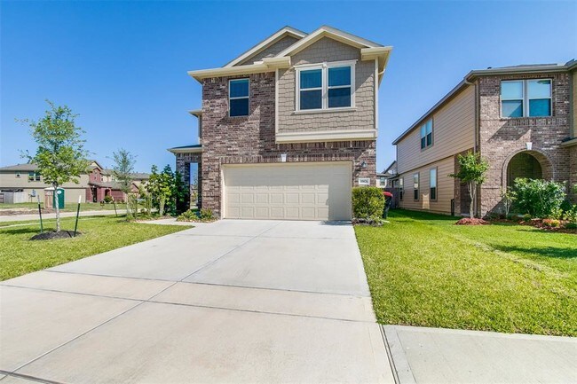 Building Photo - 16410 Mueschke Rd