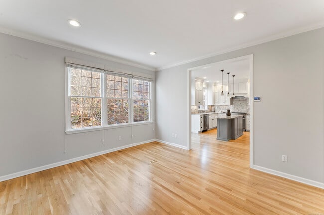 Building Photo - 4 Woods Way