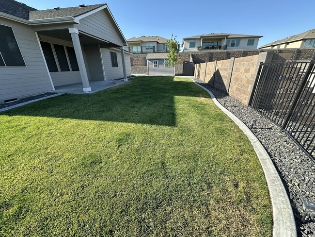 Building Photo - Updated 3-Bedroom Home with Major Upgrades for Lease – $2,800/mo