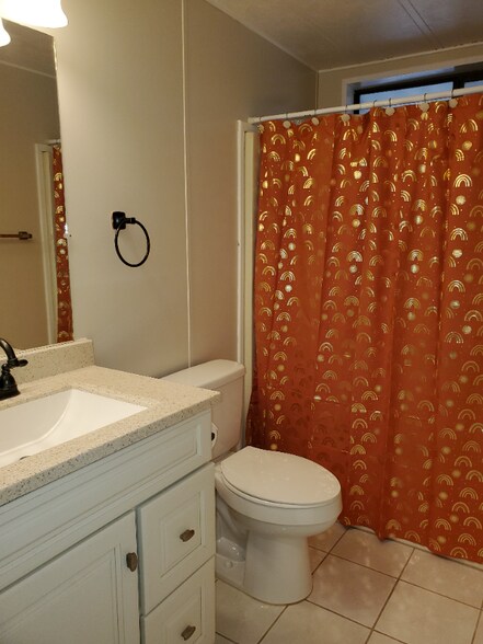 Building Photo - 8103 E Southern Ave