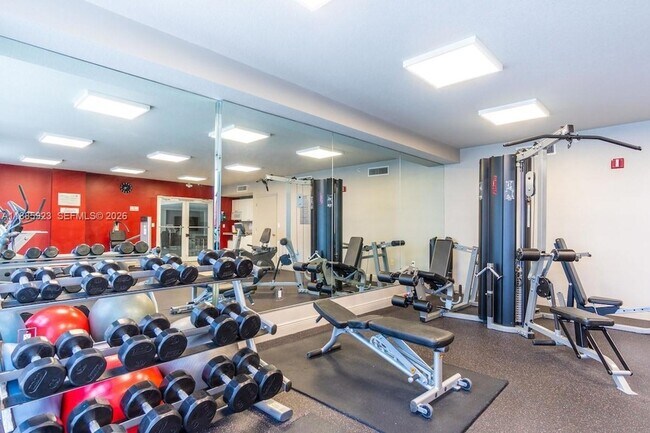 Building Photo - 17050 N Bay Rd