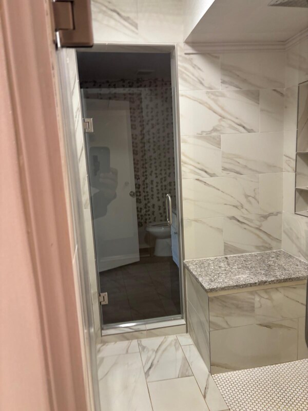 Building Photo - 5667 Birchmont Dr