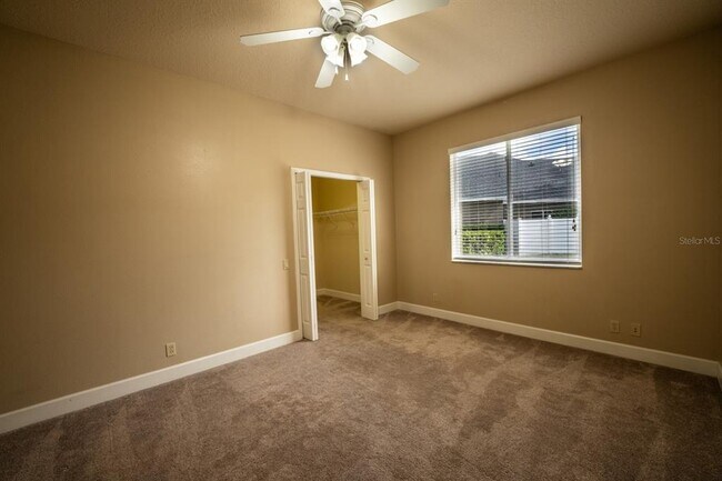 Building Photo - 3037 Lynwood Ct