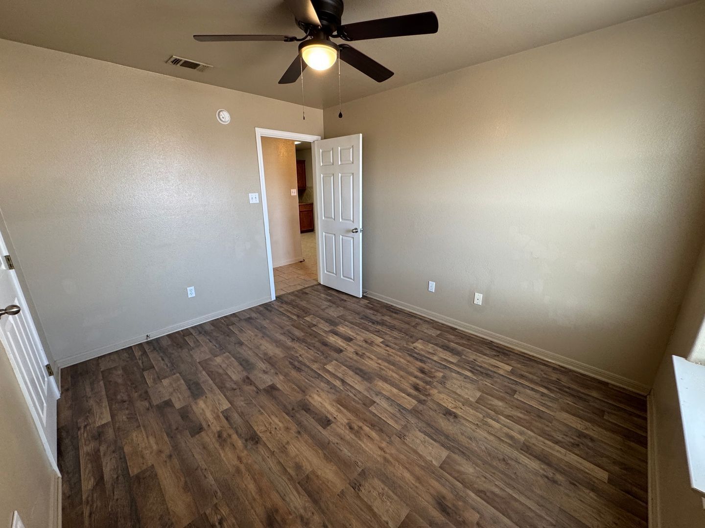 Building Photo - 3304 Kbs Ct