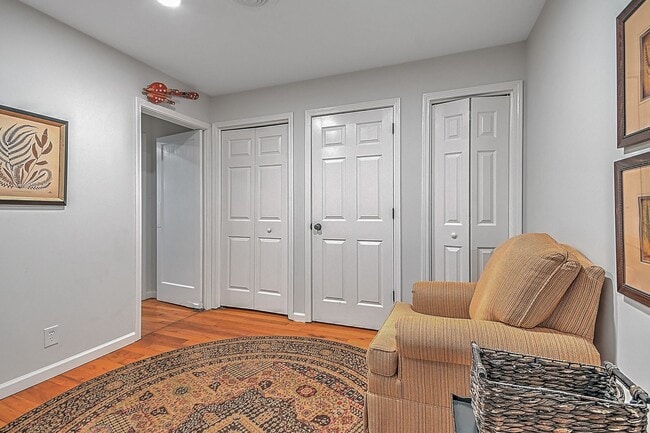 Building Photo - 1220 Morningside Cir