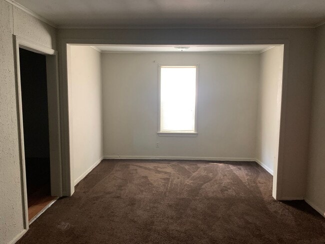 Building Photo - 1447 Alma St