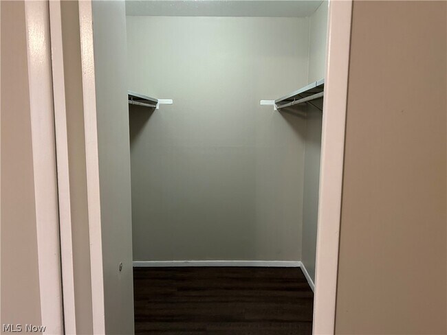 Building Photo - 23875 David Dr