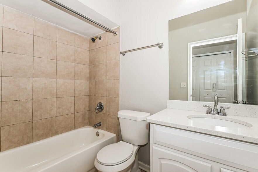 Building Photo - 3679 Double Branch Ln