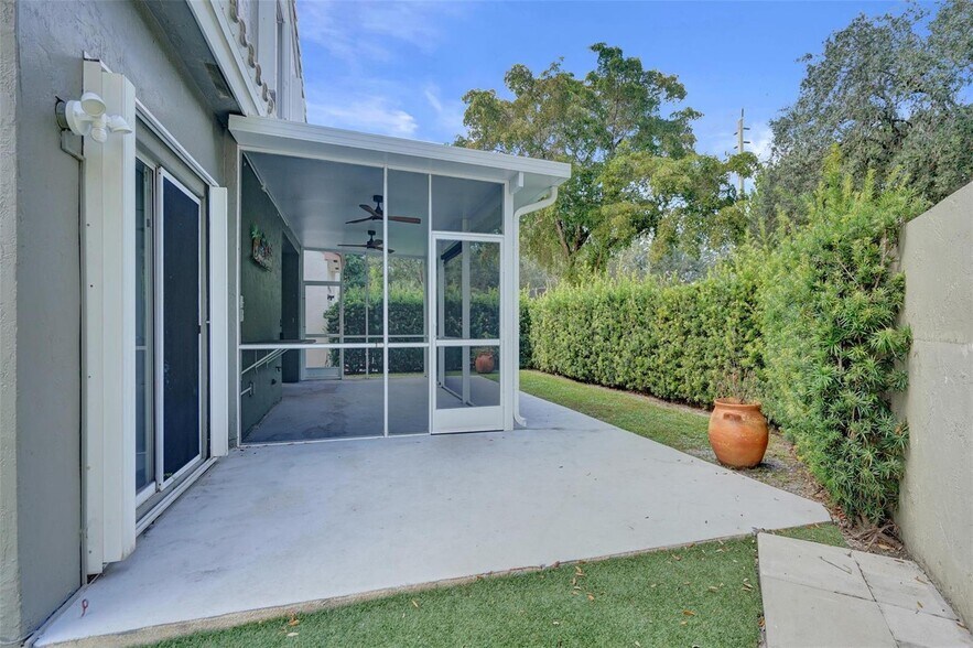 Building Photo - 11567 N Open Ct