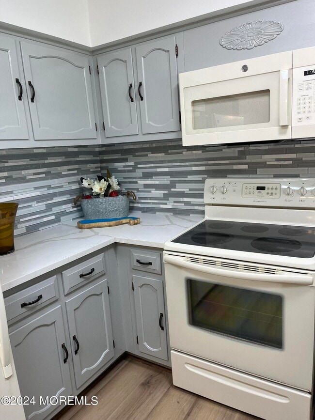 Building Photo - 7A Ivy St