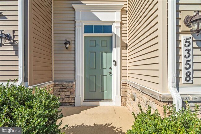 Building Photo - 5358 Red Mulberry Wy