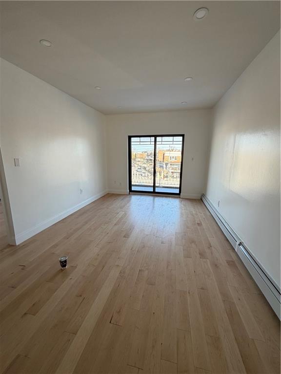 Building Photo - 2554 Cropsey Ave