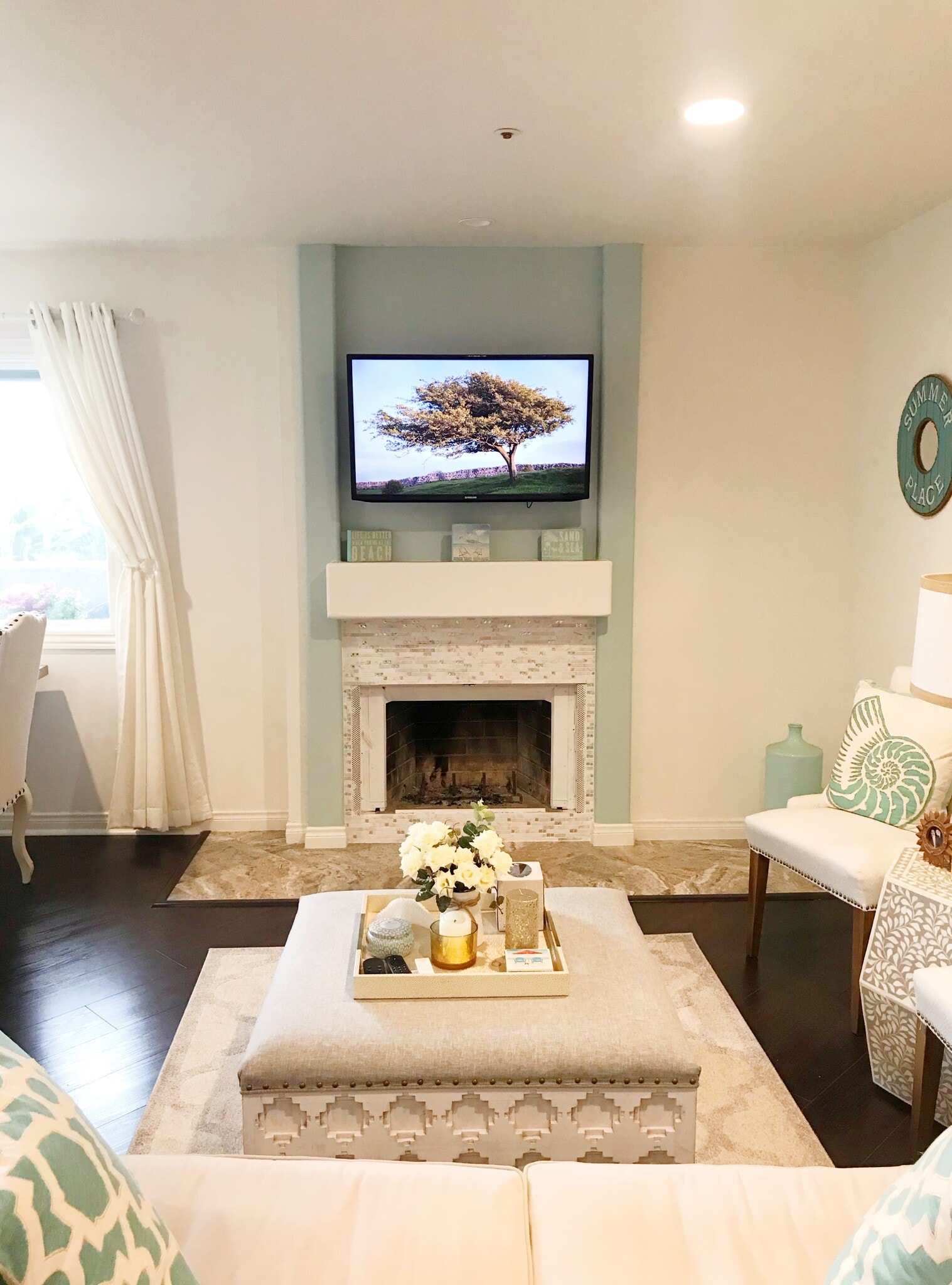 Building Photo - 400 Lake St