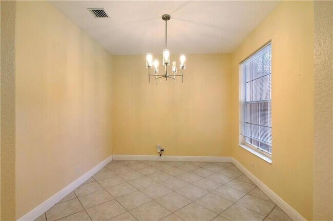 Building Photo - 5873 NW 120th Terrace