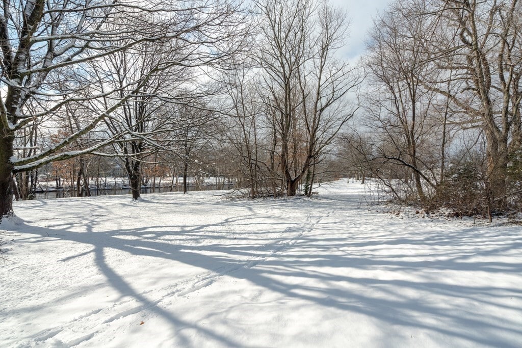 Building Photo - 180 Jerome St