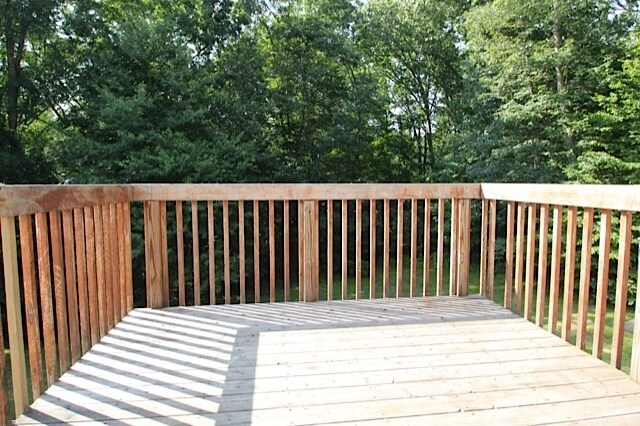 Building Photo - 406 South Eagleville Road