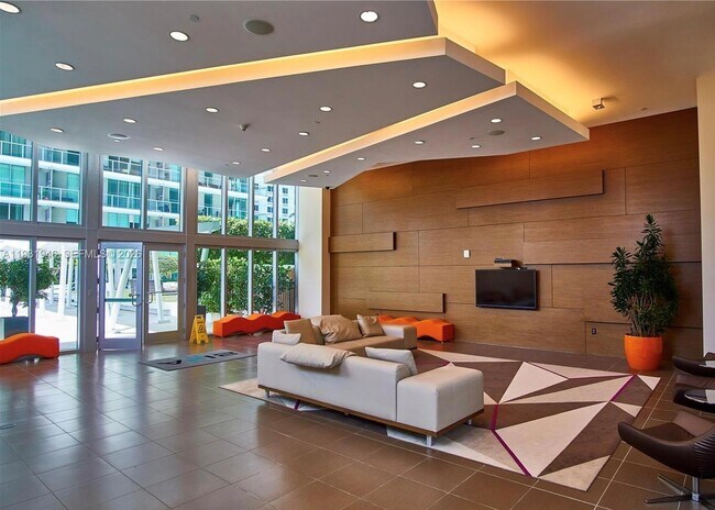 Building Photo - 79 SW 12th St