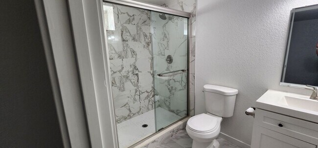 Building Photo - 3660 W 90th Ave