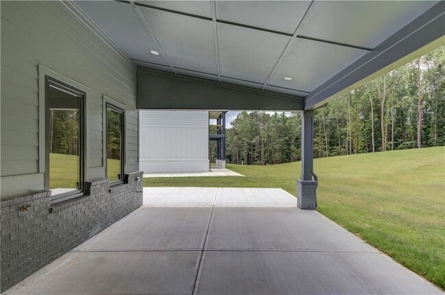 Building Photo - 37 Deer Cyn Dr