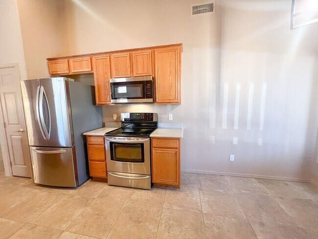 Building Photo - HOUSE - COTTONWOOD - DEL WEB COTTONWOOD RANCH