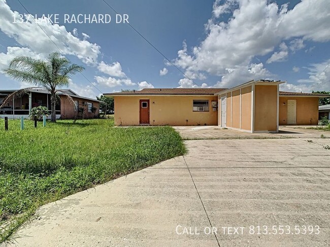Building Photo - 137 Lake Rachard Dr