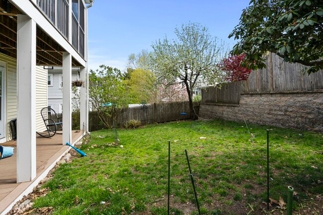 Building Photo - 28 Warwick Rd