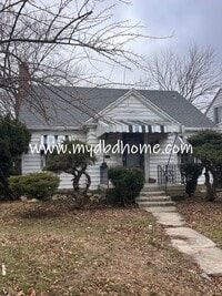 Building Photo - 3301 Reed St