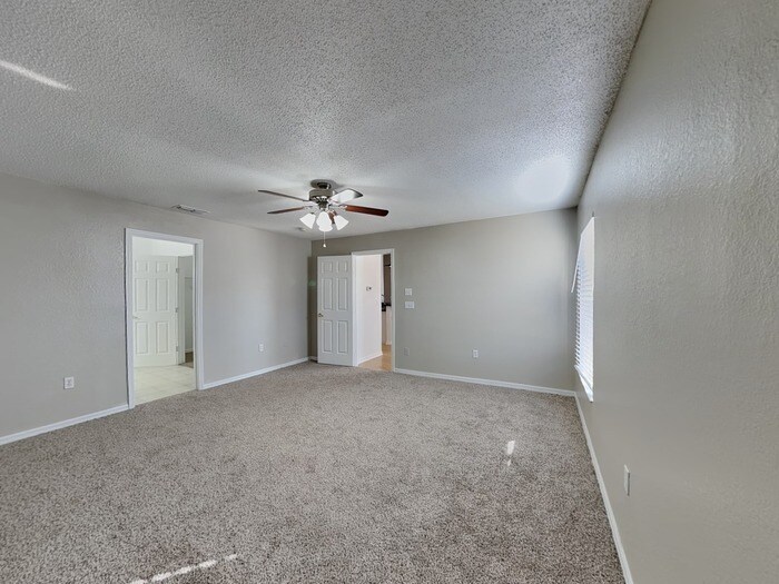 Building Photo - 7691 Canterbury Cir