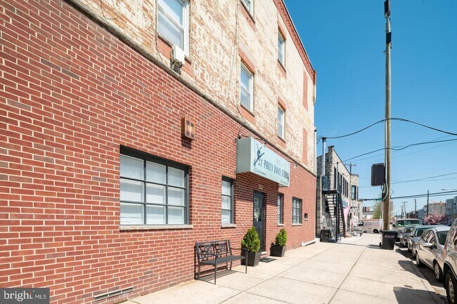 Building Photo - 1309 W Moyamensing Ave