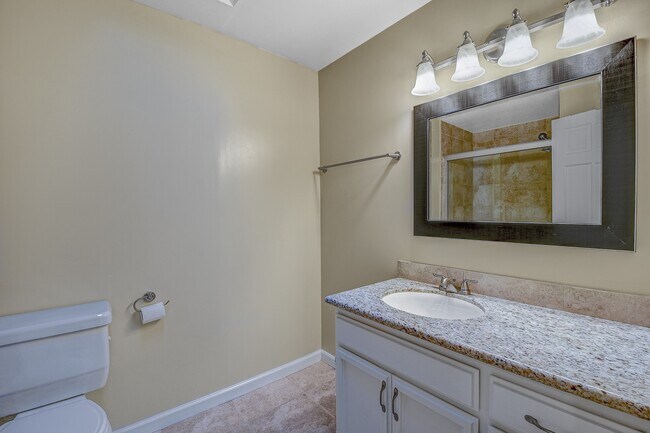 Building Photo - 3635 211th Pl NE