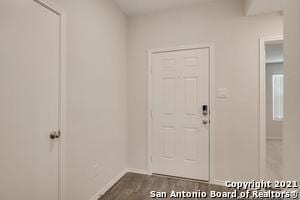 Building Photo - 728 Armadillo Dr