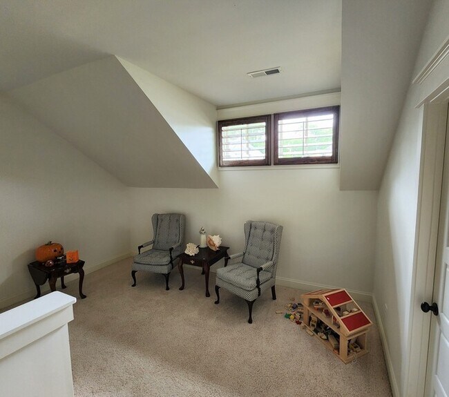 Building Photo - 4174 Old Light Cir