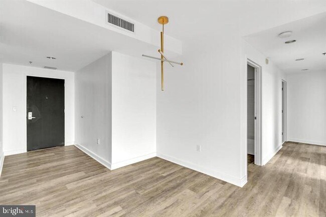 Building Photo - 105 Christina Landing Dr