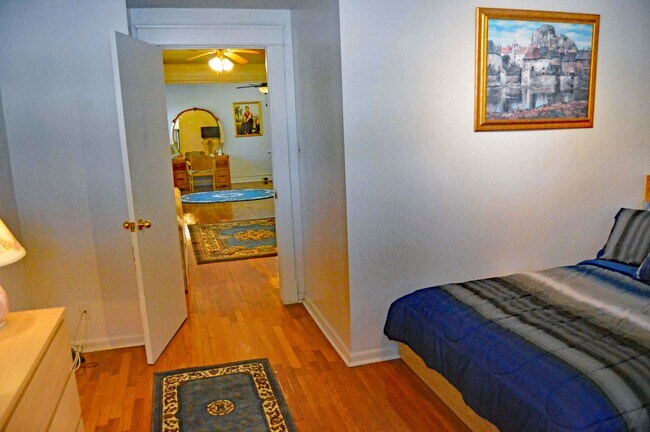 East Bedroom - 1304 W 50th St
